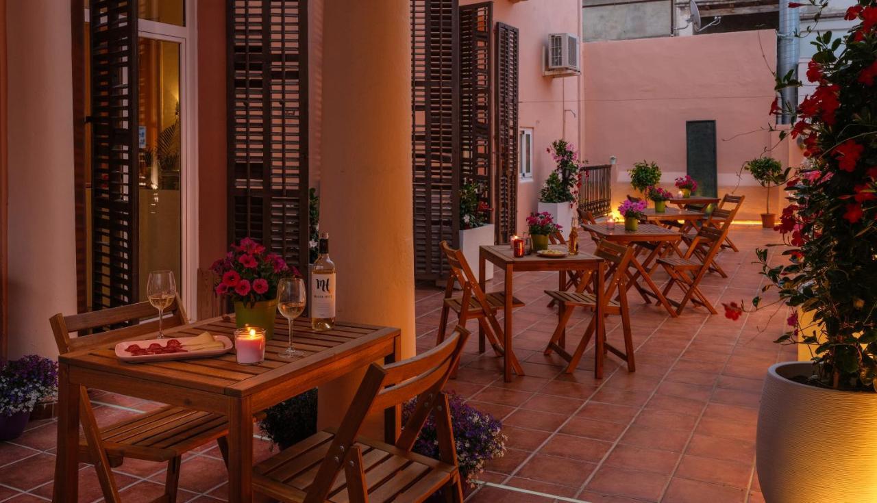 Antonios Hostal Σίτζες Εξωτερικό φωτογραφία